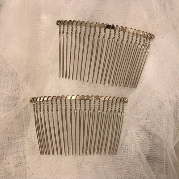 Set of 2 __ Metal Comb 22 Teeth_ Extra Long Teeth 47mm_ for DIY Veil Project - Picture 1 of 4